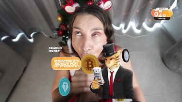 Сотрудница фирмы после новогоднего корпоратива трахается с начальником