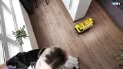 соблазняет и намекает...
