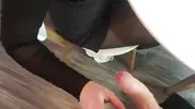 взяла хуй в руку и полизала