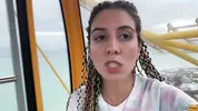 показывает полный рот кончи на колесе обозрения