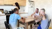 играли в карты на желания