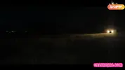 приехала на такси к заброшенному зданию