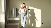 мачеха ругает пасынка за плохие оценки