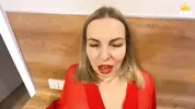 кончает в волосатую пизду развратницы