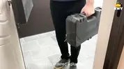 вызвала сантехника, пока муж в командировке