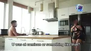 жопастой брюнетке в коже приспичило ебаться