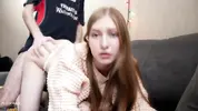 сводный брат ебет рачком сестру на диване