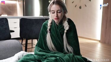 Mila Lioness: Нашла утешение на члене сводного брата после ночного кошмара