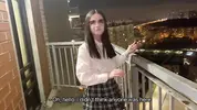 блогер знакомится с курящей соседкой