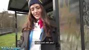 подкатил яйца к стюардессе на остановке