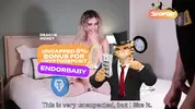 снял трусы и впечатлил блондинку стояком