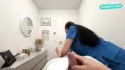 тайно дрочит член во время массажа