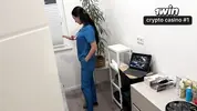 с травмой ноги пришел на сеанс массажа к мачехе