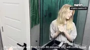набросилась на член брата, пока родителей нет дома