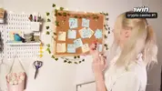 студентка мечтает о большом хуе