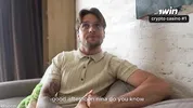 пришел к сексологу с проблемой импотенции