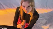 русская сосет большой хуй приятеля