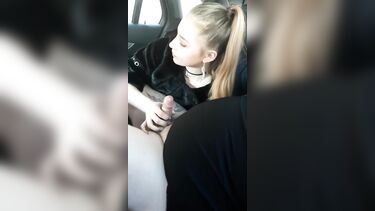 Anna Soderzhanka: Нечем платить за универ? Соси маленький член жирного папика!